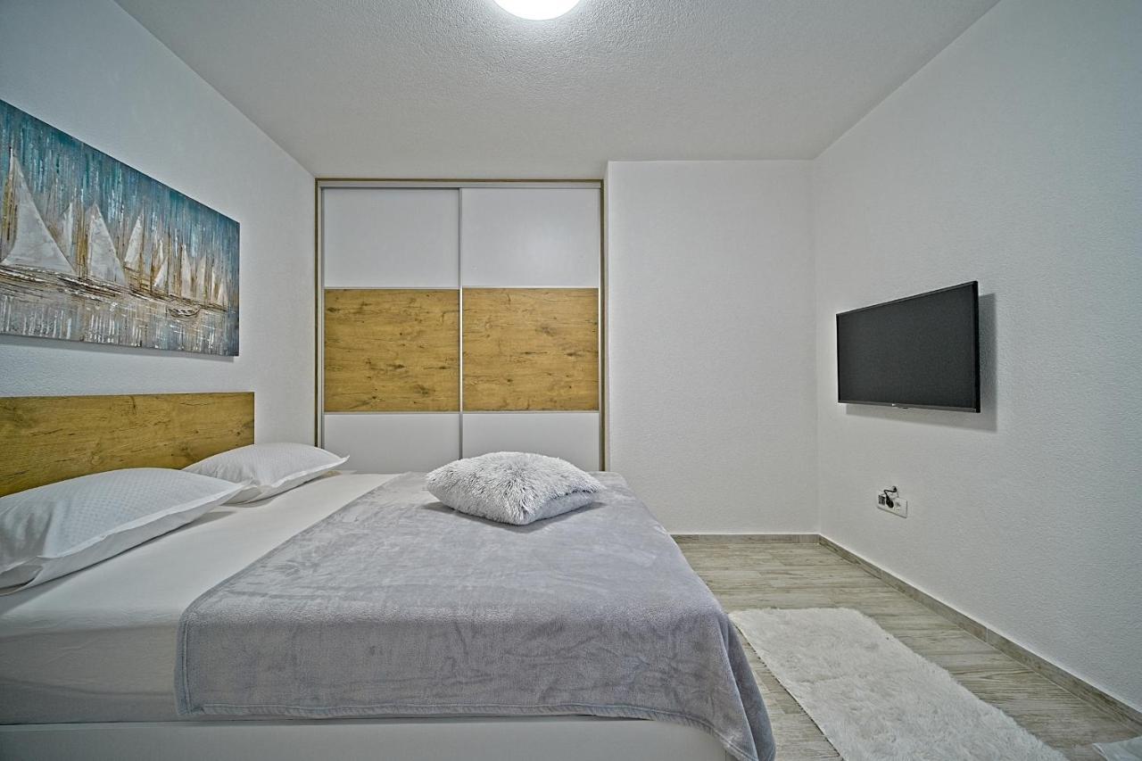 Luxury Apartment "Blue Diamond" بوستيرا المظهر الخارجي الصورة
